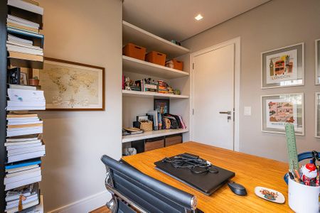 Apartamento à venda com 115m², 3 quartos e 2 vagasQuarto 3