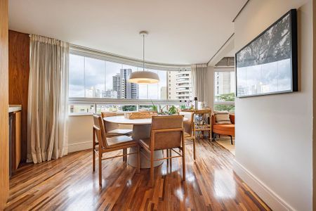 Apartamento à venda com 115m², 3 quartos e 2 vagasSala/Cozinha