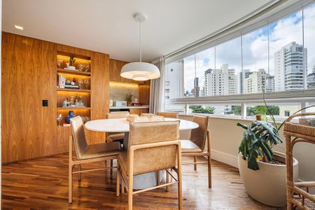 Apartamento à venda com 115m², 3 quartos e 2 vagasSala/Cozinha