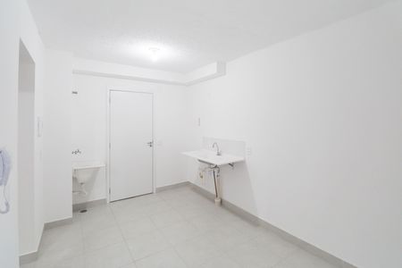 Apartamento para alugar com 32m², 2 quartos e sem vaga Apartamento para alugar com 32m², 2 quartos e sem vagaSala / Cozinha