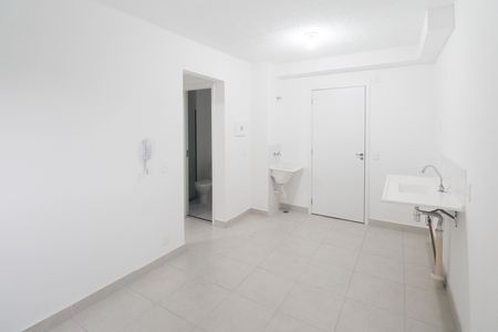 Apartamento para alugar com 32m², 2 quartos e sem vaga Apartamento para alugar com 32m², 2 quartos e sem vagaSala / Cozinha