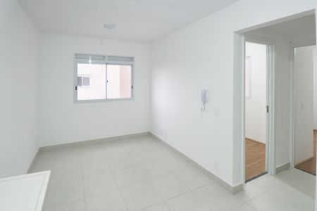 Sala / Cozinha  de apartamento para alugar com 2 quartos, 32m² em Vila Maria, São Paulo