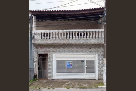 Casa para alugar com 79m², 2 quartos e 1 vagaFachada