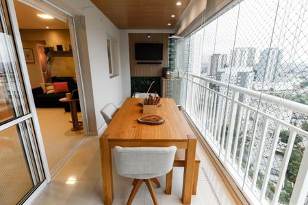 Varanda gourmet de apartamento à venda com 2 quartos, 96m² em Morumbi, São Paulo