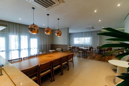 Apartamento à venda com 96m², 2 quartos e 2 vagas Apartamento à venda com 96m², 2 quartos e 2 vagasÁrea comum - Salão de festas