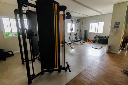 Apartamento à venda com 96m², 2 quartos e 2 vagas Apartamento à venda com 96m², 2 quartos e 2 vagasÁrea comum - Academia