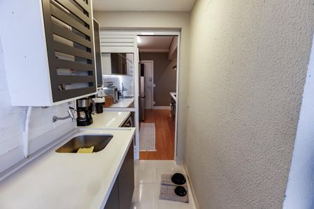Apartamento à venda com 96m², 2 quartos e 2 vagas Apartamento à venda com 96m², 2 quartos e 2 vagasÁrea de Serviço