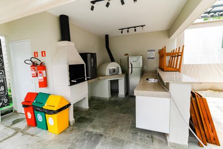 Apartamento à venda com 96m², 2 quartos e 2 vagas Apartamento à venda com 96m², 2 quartos e 2 vagasÁrea comum - Churrasqueira