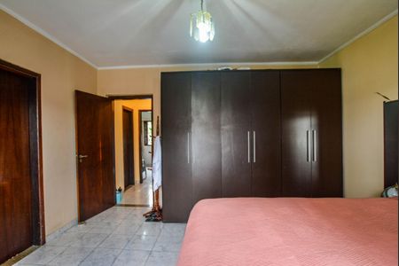 Casa à venda com 125m², 3 quartos e 2 vagas Casa à venda com 125m², 3 quartos e 2 vagasQuarto Suíte