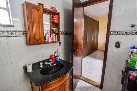 Casa à venda com 125m², 3 quartos e 2 vagas Casa à venda com 125m², 3 quartos e 2 vagasBanheiro da Suíte