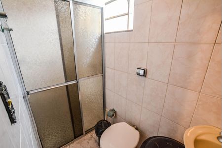 Casa à venda com 125m², 3 quartos e 2 vagas Casa à venda com 125m², 3 quartos e 2 vagasBanheiro Social