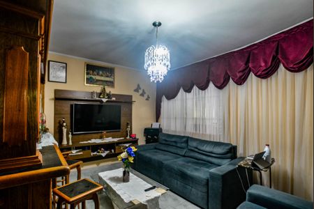 Casa à venda com 125m², 3 quartos e 2 vagas Casa à venda com 125m², 3 quartos e 2 vagasSala