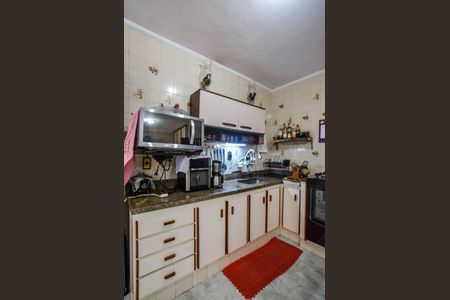 Casa à venda com 125m², 3 quartos e 2 vagas Casa à venda com 125m², 3 quartos e 2 vagasCozinha