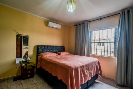 Casa à venda com 125m², 3 quartos e 2 vagas Casa à venda com 125m², 3 quartos e 2 vagasQuarto Suíte