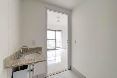 Banheiro de kitnet/studio à venda com 1 quarto, 27m² em Jardim Aurelia, São Paulo
