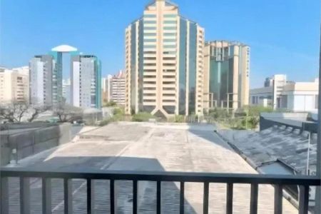 Apartamento à venda com 31m², 1 quarto e sem vaga