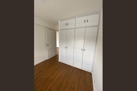 Apartamento à venda com 74m², 2 quartos e 2 vagasQuarto