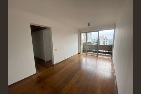 Apartamento à venda com 74m², 2 quartos e 2 vagasSala