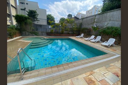 Apartamento à venda com 74m², 2 quartos e 2 vagasÁrea externa
