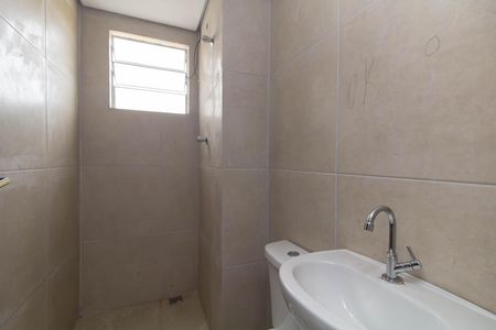 Apartamento para alugar com 39m², 2 quartos e sem vaga Apartamento para alugar com 39m², 2 quartos e sem vagaBanheiro