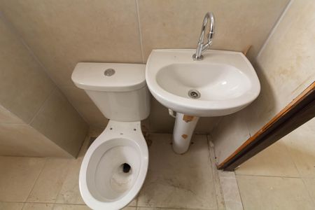 Apartamento para alugar com 39m², 2 quartos e sem vaga Apartamento para alugar com 39m², 2 quartos e sem vagaBanheiro
