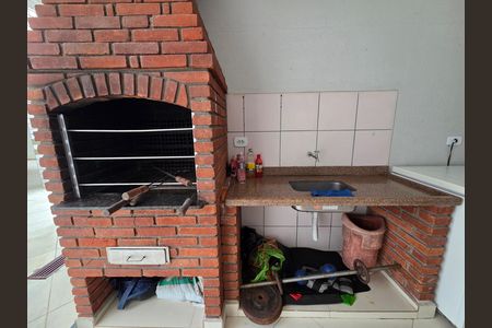 Apartamento para alugar com 210m², 3 quartos e 2 vagas Apartamento para alugar com 210m², 3 quartos e 2 vagasÁrea comum - Churrasqueira