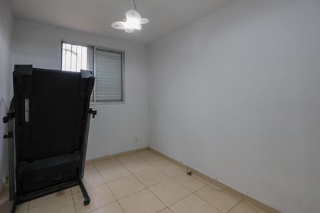 Quarto 2 de apartamento para alugar com 2 quartos, 54m² em Parque Munhoz, São Paulo