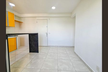 Apartamento para alugar com 40m², 2 quartos e sem vaga Apartamento para alugar com 40m², 2 quartos e sem vagaSala/Cozinha