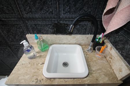 Casa para alugar com 60m², 2 quartos e sem vagaBanheiro