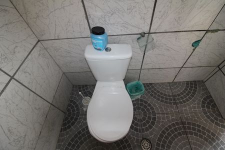 Casa para alugar com 60m², 2 quartos e sem vagaÁrea de Serviço - Banheiro