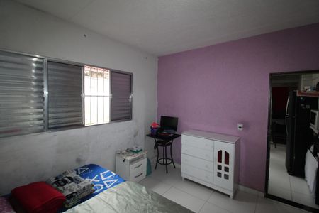 Quarto 2 de casa para alugar com 2 quartos, 60m² em Limoeiro, São Paulo