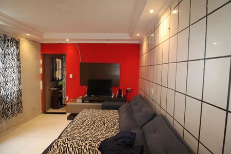 Sala de casa para alugar com 2 quartos, 60m² em Limoeiro, São Paulo