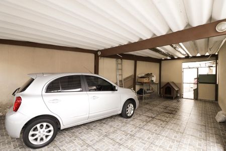 Garagem de casa para alugar com 2 quartos, 258m² em Vila Romero, São Paulo