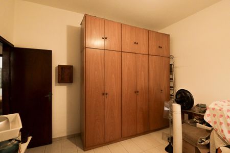 Quarto 2 de casa à venda com 2 quartos, 258m² em Vila Romero, São Paulo