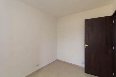 Quarto 2 de apartamento para alugar com 2 quartos, 39m² em Vila Minerva, São Paulo