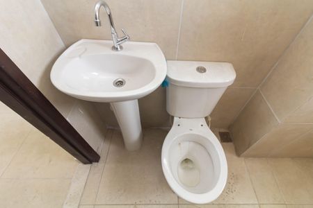 Apartamento para alugar com 39m², 2 quartos e sem vaga Apartamento para alugar com 39m², 2 quartos e sem vagaBanheiro
