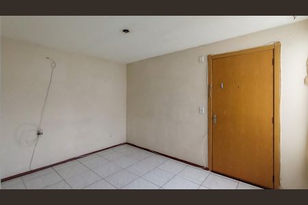 Apartamento à venda com 43m², 2 quartos e 1 vaga Apartamento à venda com 43m², 2 quartos e 1 vagaSala