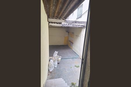 Casa à venda com 393m², 2 quartos e sem vaga Casa à venda com 393m², 2 quartos e sem vagaÁrea externa