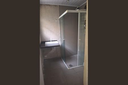 Casa à venda com 393m², 2 quartos e sem vaga Casa à venda com 393m², 2 quartos e sem vagaBanheiro