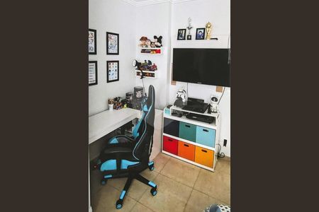 Apartamento à venda com 72m², 1 quarto e 1 vaga