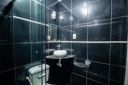 Casa para alugar com 70m², 2 quartos e sem vaga Casa para alugar com 70m², 2 quartos e sem vagaBanheiro