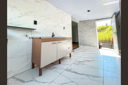 Sala/cozinha de casa à venda com 2 quartos, 70m² em Dom Bosco, Belo Horizonte