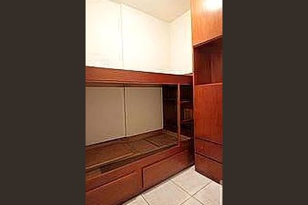 Apartamento à venda com 3 quartos, 193m² em Vila Suzana, São Paulo