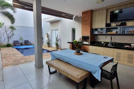 Casa à venda com 3 quartos, 192m² em Swiss Park, Campinas