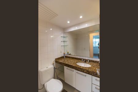 Apartamento para alugar com 86m², 2 quartos e 1 vaga