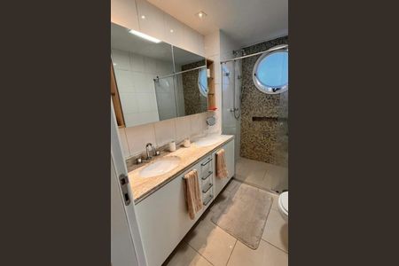 Apartamento à venda com 151m², 3 quartos e 3 vagas