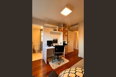 Apartamento à venda com 151m², 3 quartos e 3 vagas