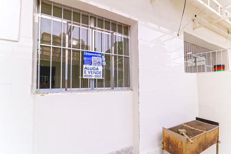 Apartamento para alugar com 360m², 2 quartos e sem vaga Apartamento para alugar com 360m², 2 quartos e sem vagaFachada com placa