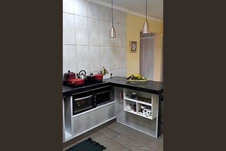 Casa à venda com 5 quartos, 400m² em Parque Pan Americano, São Paulo