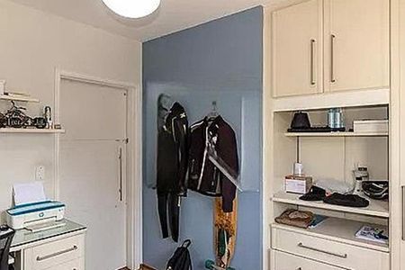 Apartamento para alugar com 220m², 3 quartos e 2 vagas